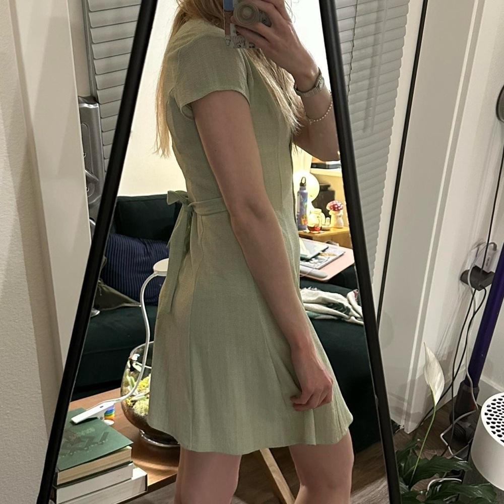 Unif sage dress - Picture 2 of 7